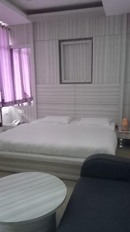 Hotel Maharaja Катра Екстер'єр фото